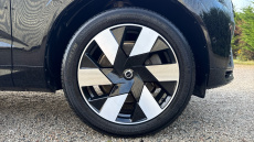 Volvo XC60 2.0 T8 [455] RC PHEV Ultimate Dark 5dr AWD Gtron Estate